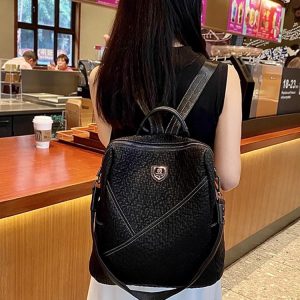 Versatile Large Capacity Women's Backpack - Dual-Use Commuter Travel Bag for Spring 2025, Stylish Single and Double Shoulder Design