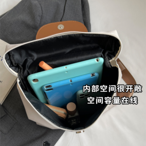 Versatile Large Capacity Women's Commuting Backpack - 2025 Travel & School Bag for Students, Stylish and Functional Design