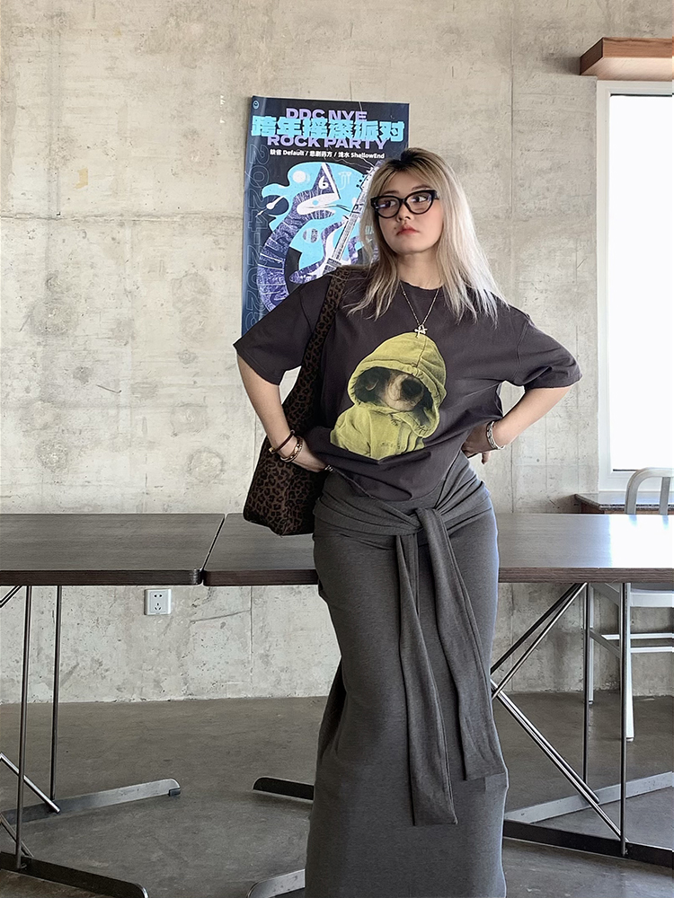 Versatile Leopard Print Shoulder Bag - Women's Large Capacity Commuter Tote & Underarm Bag for Spring Fashion Versatile Leopard Print Shoulder Bag - Women's Large Capacity Commuter Tote & Underarm Bag for Spring Fashion