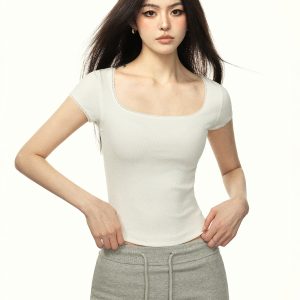 Versatile Square-Neck Cropped T-Shirt for Women - American Style Summer Short Sleeve Top, Collarbone-Revealing Trendy Design