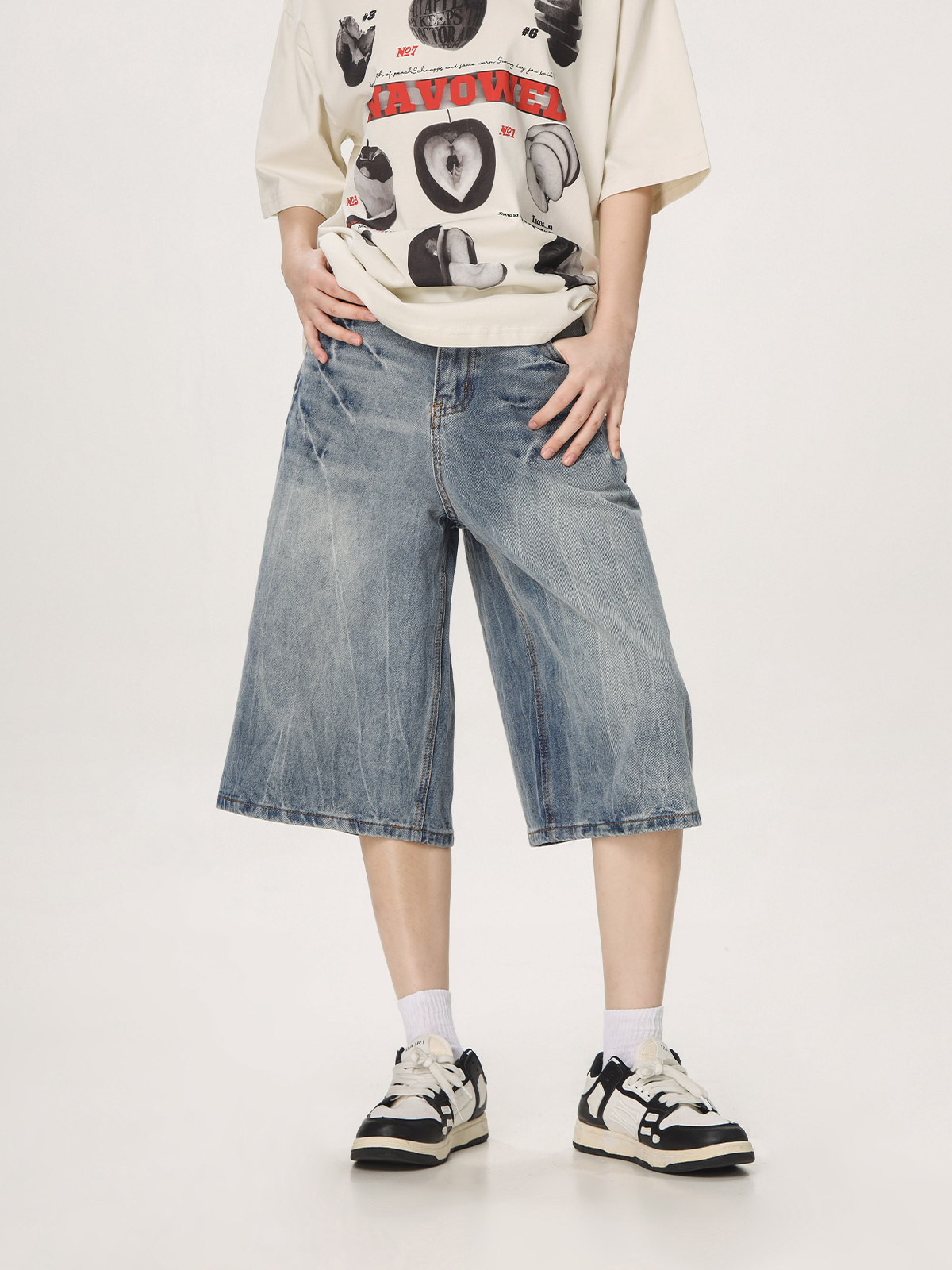 Vintage American Denim Capris for Men & Women, Water Wave Pattern, Loose Wide-Leg, Mid-Length, Street Style Fashion Vintage American Denim Capris for Men & Women, Water Wave Pattern, Loose Wide-Leg, Mid-Length, Street Style Fashion