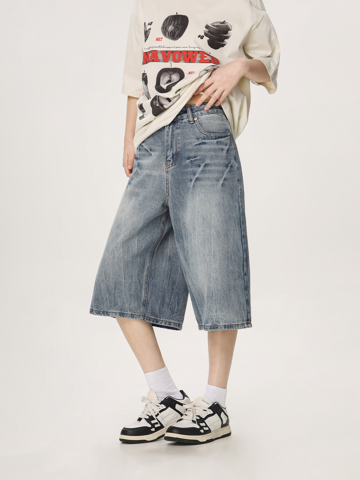 Vintage American Denim Capris for Men & Women, Water Wave Pattern, Loose Wide-Leg, Mid-Length, Street Style Fashion Vintage American Denim Capris for Men & Women, Water Wave Pattern, Loose Wide-Leg, Mid-Length, Street Style Fashion