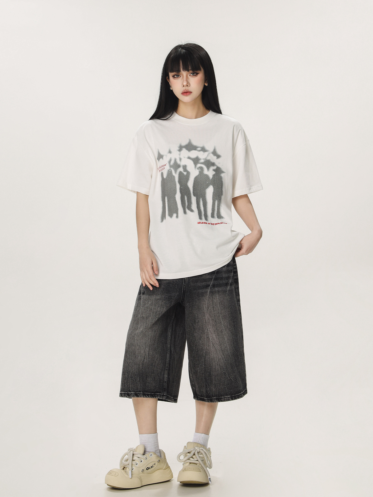 Vintage American Denim Capris for Men & Women, Water Wave Pattern, Loose Wide-Leg, Mid-Length, Street Style Fashion Vintage American Denim Capris for Men & Women, Water Wave Pattern, Loose Wide-Leg, Mid-Length, Street Style Fashion