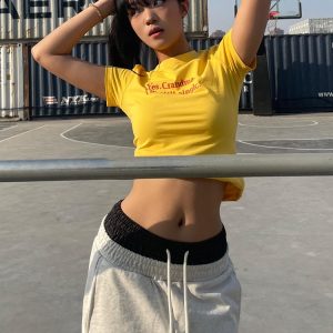 Vintage American Style Shoulder T-Shirt for Women, Slim Fit Slogan Print, Round Neck, Short Sleeve Jazz Top for Summer