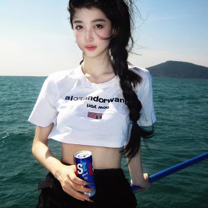 Vintage American Style Women's White Crop Top - Short Sleeve Round Neck T-Shirt with Letter Print - Summer ABG Hot Girl Fashion