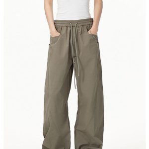 Vintage Army Green Cargo Pants for Women - 2025 Model, Loose Fit Curved Blade Design, Hip-Hop Street Style Casual Wear