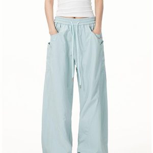 Vintage Army Green Cargo Pants for Women - 2025 Model, Loose Fit Curved Blade Design, Hip-Hop Street Style Casual Wear