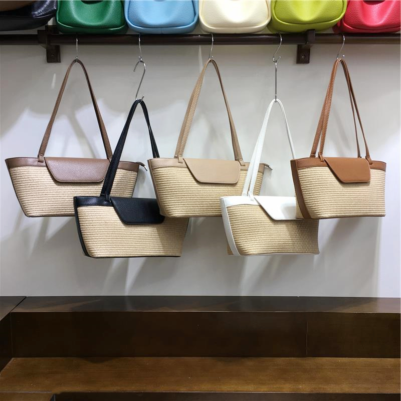 Vintage Beach Straw Woven Tote Bag for Women - Casual Spring Shoulder Bag, French Niche Design, Perfect for Summer Outings