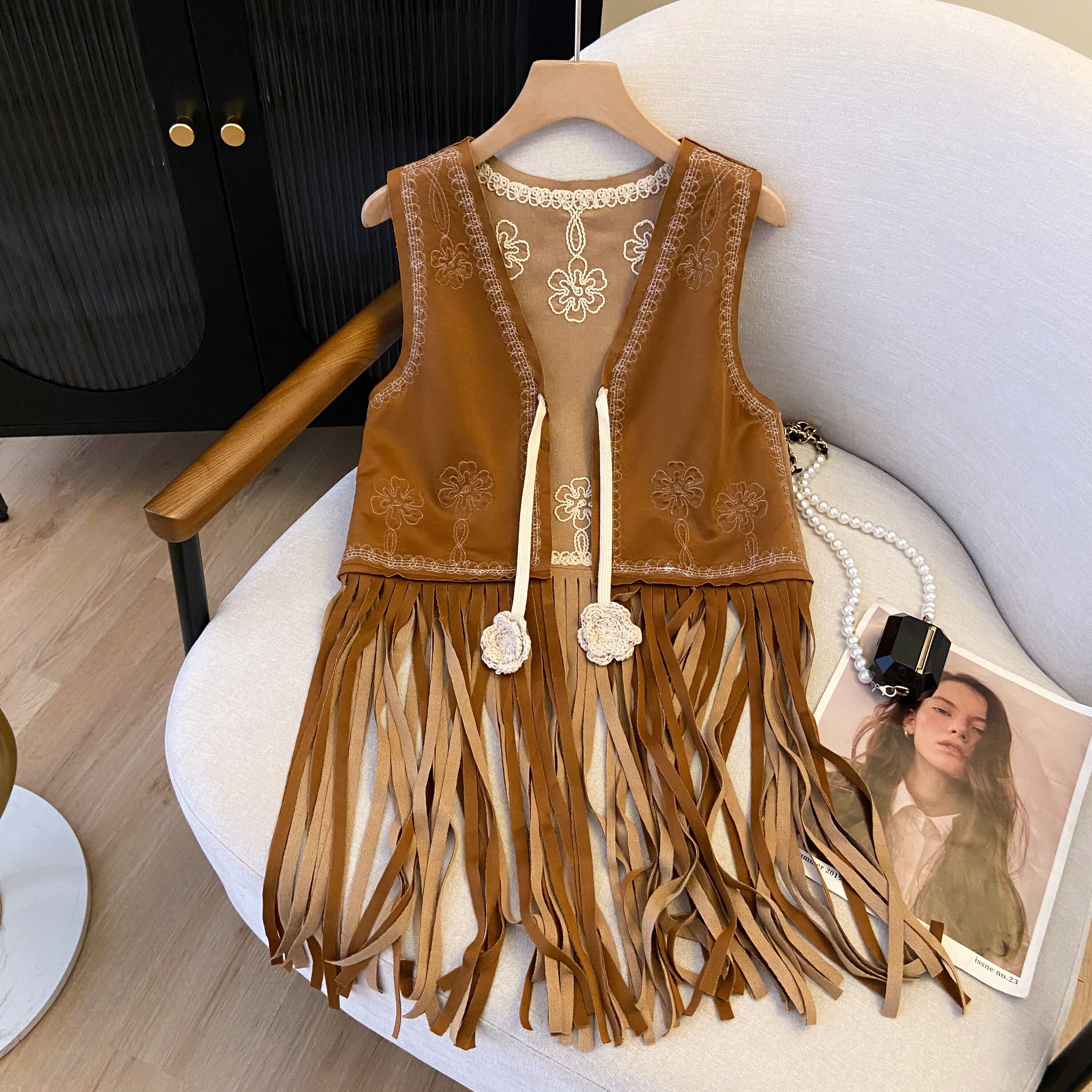 Vintage Bohemian Floral Embroidery Long Tassel Vest Cardigan Outerwear for Travel, Ethnic Style, Perfect for 90s and Y2K Fashion