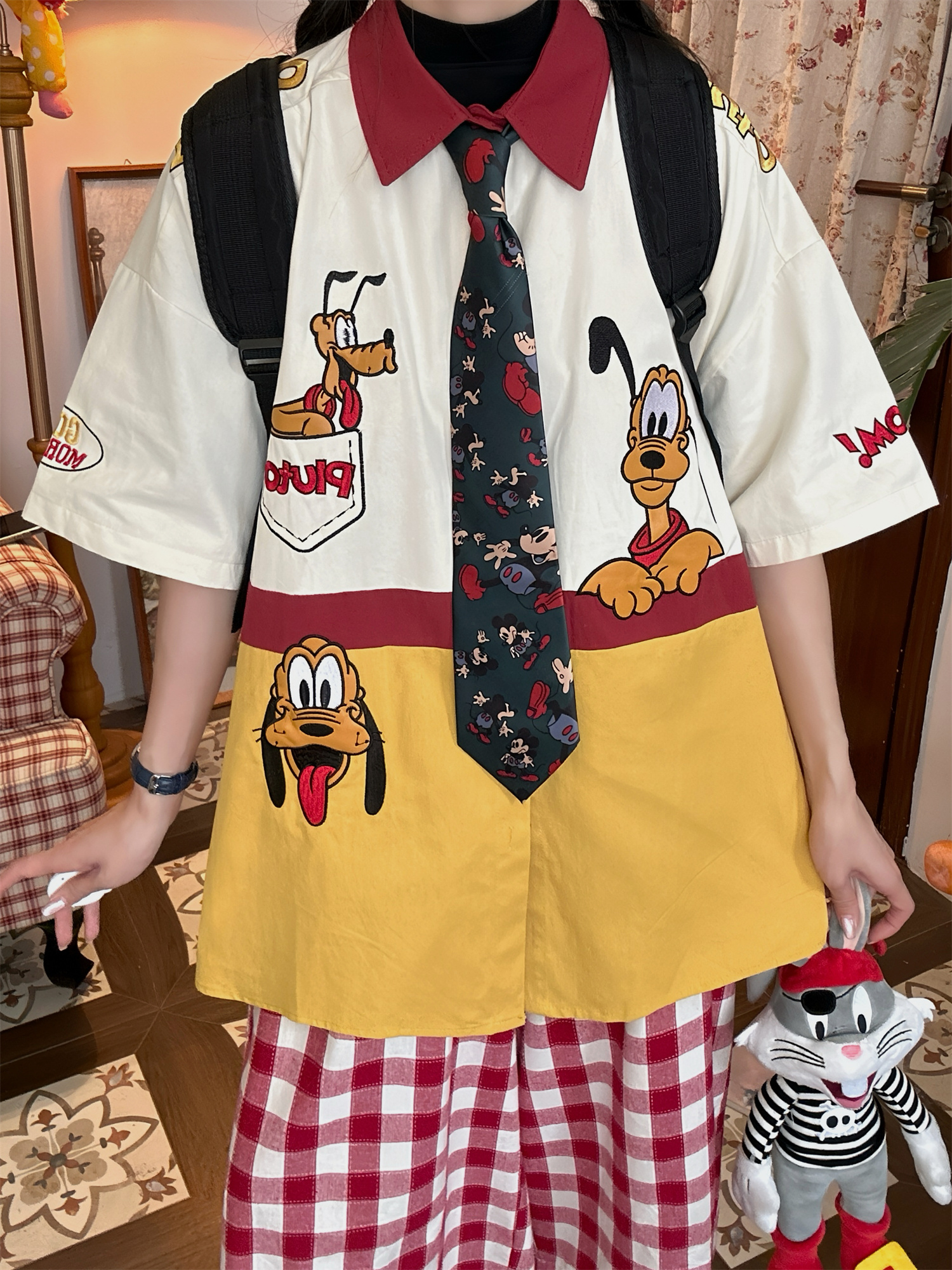 Vintage Cartoon Embroidered Patchwork Short Sleeve Shirt - Fun Pluto Design, Loose Fit, Retro Style for 90s and Y2K Fashion Lovers Vintage Cartoon Embroidered Patchwork Short Sleeve Shirt - Fun Pluto Design, Loose Fit, Retro Style for 90s and Y2K Fashion Lovers