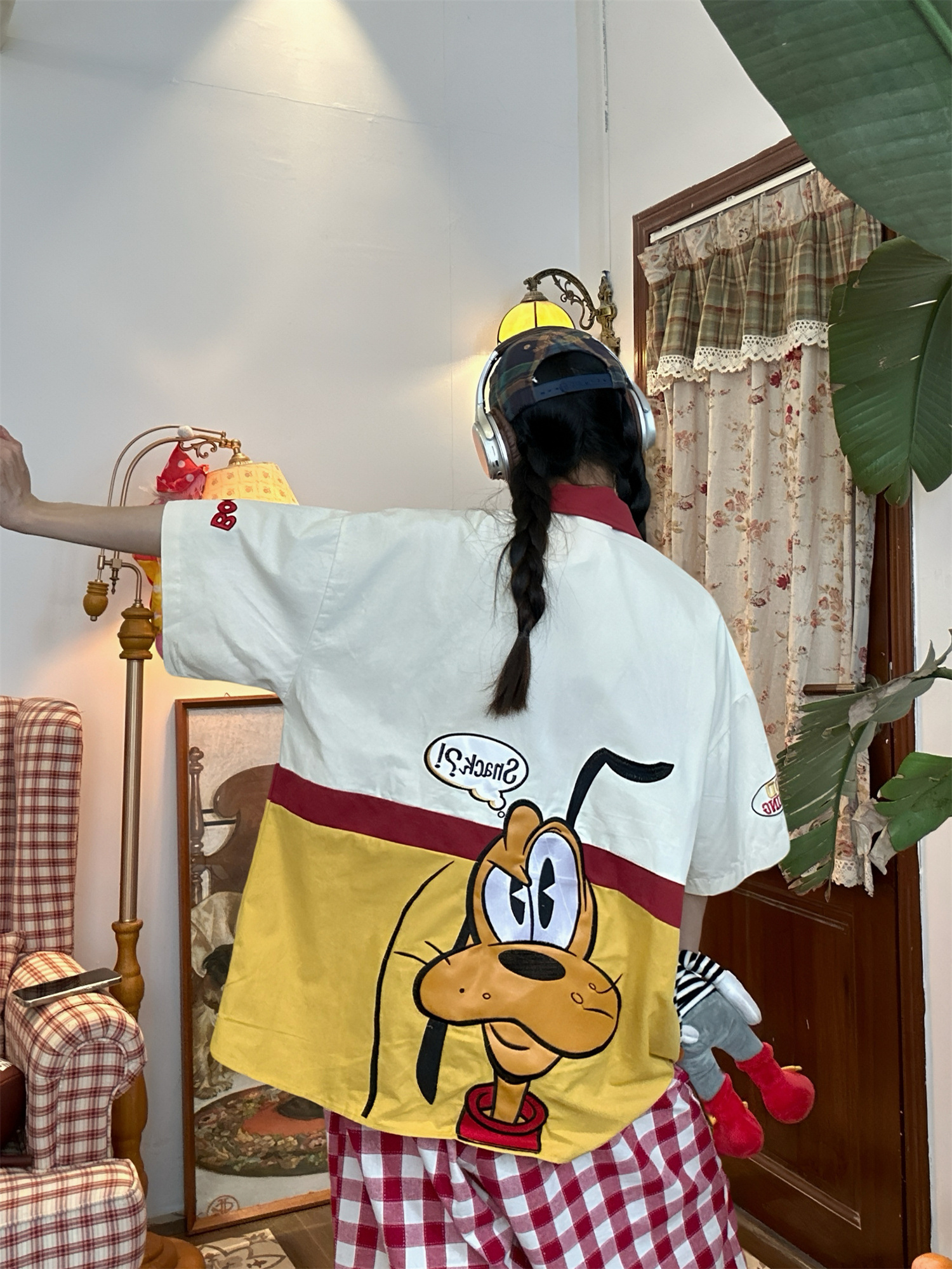 Vintage Cartoon Patchwork Short Sleeve Shirt - Handmade American Retro Style with Embroidered Pluto - Fun 90s Loose Fit Top Vintage Cartoon Patchwork Short Sleeve Shirt - Handmade American Retro Style with Embroidered Pluto - Fun 90s Loose Fit Top