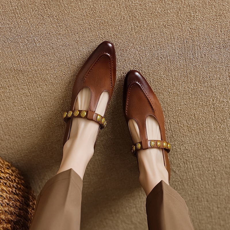 Vintage Chunky-Heeled Pointed-Toe Slip-On Studded Shoes for Women - Italian Style Mid-Heel Footwear