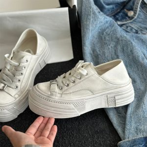 Vintage Cowhide Thick-Soled White Lace-Up Casual Sports Shoes for Petite Sizes - Versatile Canvas Style