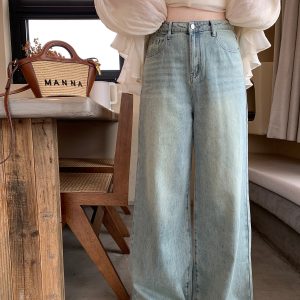 Vintage Distressed Water-Washed Blue High-Waisted Loose Straight-Leg Wide-Leg Jeans for Women - 90s Inspired Fashion