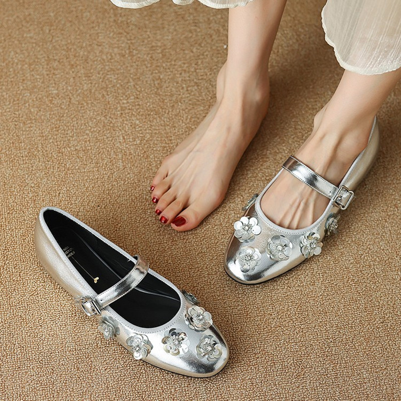 Vintage Floral Mary Jane Round-Toe Leather Flats for Women - Versatile Shallow Mouth Shoes in Italian Style, Perfect for Y2K Fashion