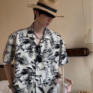 Vintage Floral Short-Sleeve Shirt for Men and Women, Loose Fit Chinese-Style Design with Retro Hong Kong Vibe, Perfect for Summer