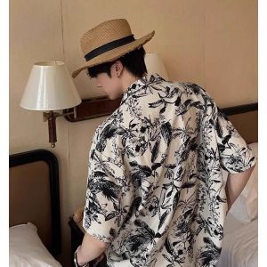 Vintage Floral Short-Sleeve Shirt for Men and Women, Loose Fit Chinese-Style Design with Retro Hong Kong Vibe, Perfect for Summer
