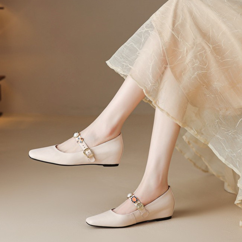 Vintage French One-Strap Square-Toe Flat Mary Jane Shoes for Women - Italian Style, Chic and Timeless Fashion Footwear