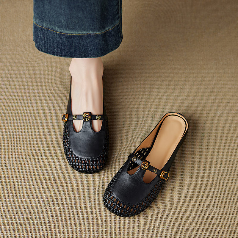 Vintage French Style Women's Genuine Leather Woven Camellia Mules - Mid-Heel Closed-Toe Slippers