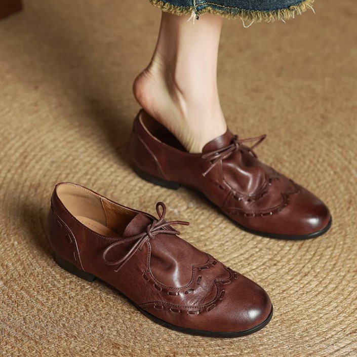 Vintage Genuine Leather Round-Toe Lace-Up Chunky Low Heel Shoes - Versatile Italian Style Footwear for Everyday Wear