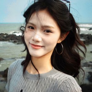 Vintage Gray Knitted T-Shirt for Women, Summer Short Sleeve Cropped Sweater, Slim Fit, Flattering Style for Trendy Girls