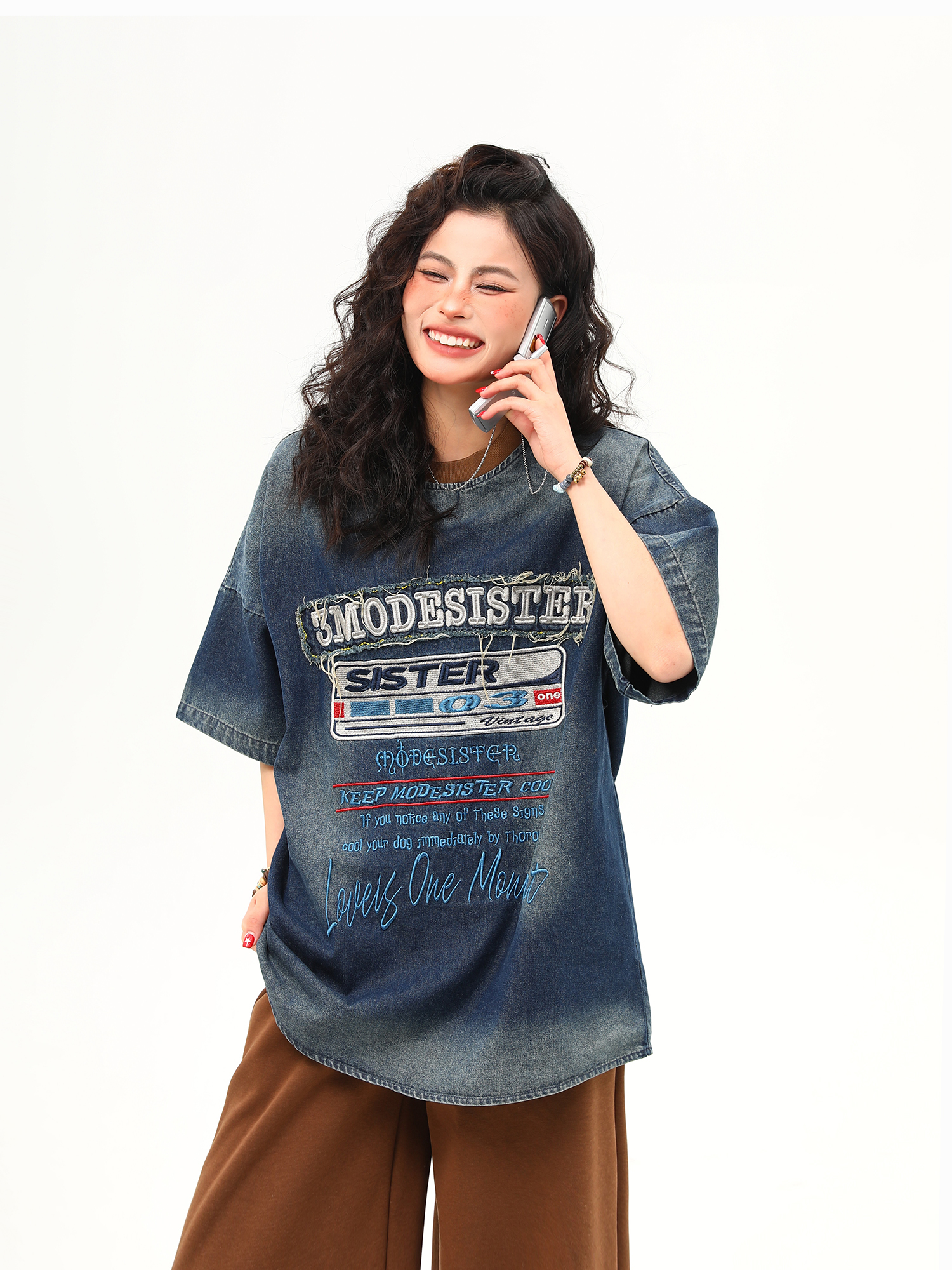 Vintage Heavyweight Washed Denim Short Sleeve T-Shirt for Women with Heavy Embroidery - Trendy Summer Style Vintage Heavyweight Washed Denim Short Sleeve T-Shirt for Women with Heavy Embroidery - Trendy Summer Style