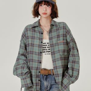 Vintage-Inspired Green Plaid Shirt Jacket for Women - Casual Loose Checkered Top for Spring and Autumn Fashion