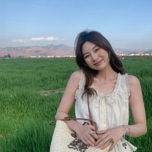 Vintage-Inspired Late Spring Lover French Lace Trim Cami Top for Women, Summer Pure Cotton Waist-Defined Blouse, Y2K Style