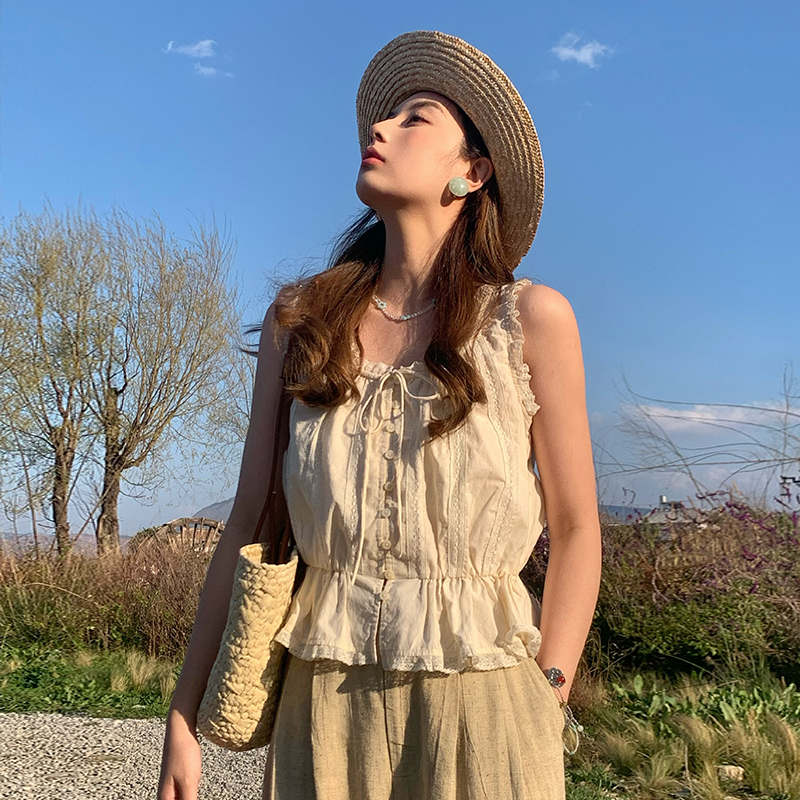 Vintage-Inspired Late Spring Lover French Lace Trim Cami Top for Women, Summer Pure Cotton Waist-Defined Blouse, Y2K Style