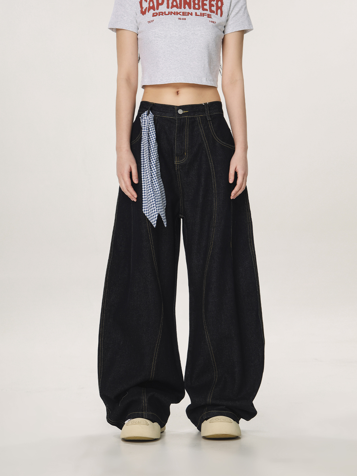 Vintage-Inspired Loose Flared Denim Pants for Men and Women - Trendy Straight Leg Wide-Leg Design, 90s Style Vintage-Inspired Loose Flared Denim Pants for Men and Women - Trendy Straight Leg Wide-Leg Design, 90s Style