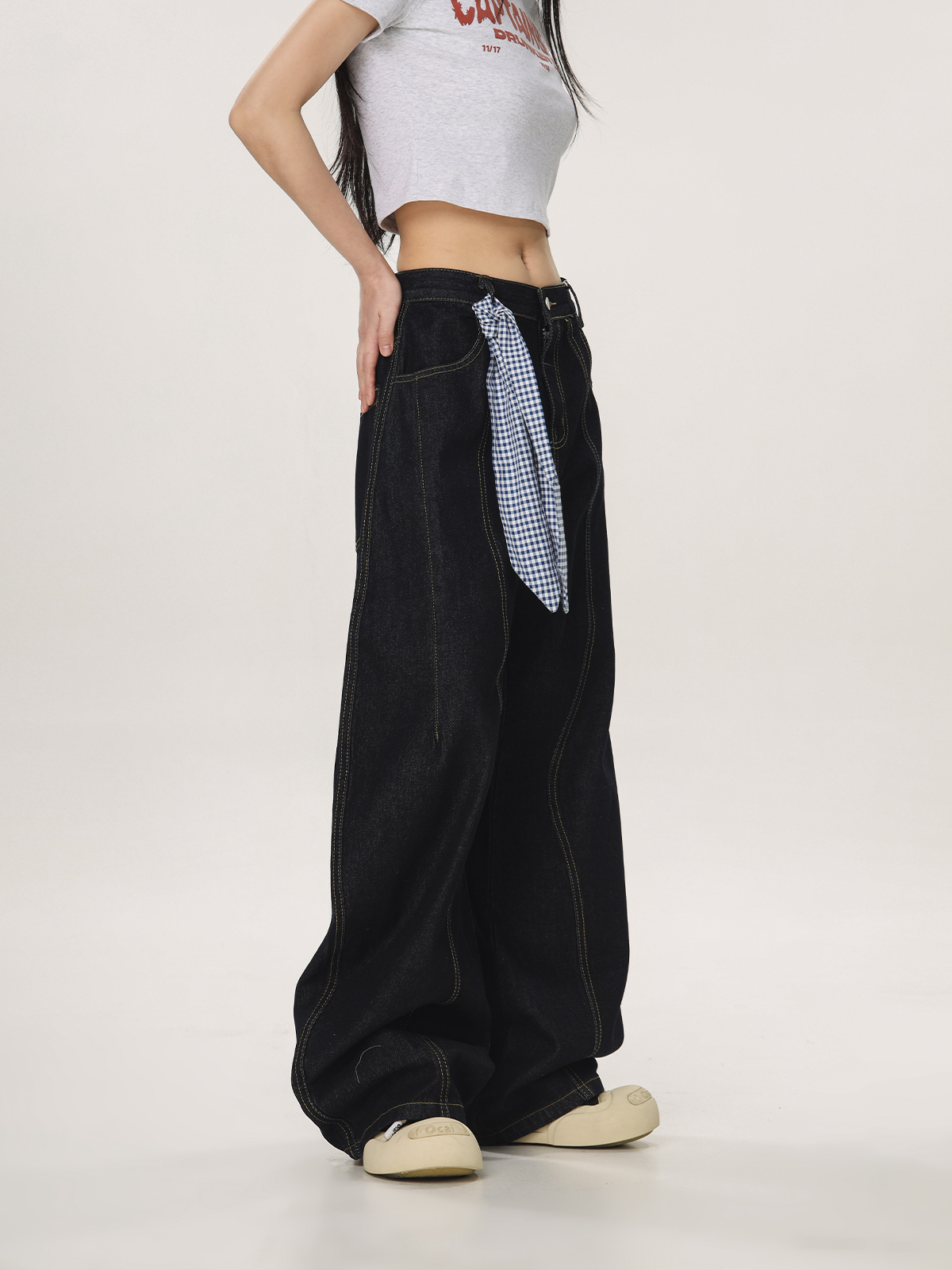 Vintage-Inspired Loose Flared Denim Pants for Men and Women - Trendy Straight Leg Wide-Leg Design, 90s Style Vintage-Inspired Loose Flared Denim Pants for Men and Women - Trendy Straight Leg Wide-Leg Design, 90s Style