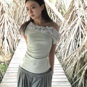 Vintage Off-Shoulder T-Shirt for Women - Summer Multi-Layer Lace, Slim Fit, Short Sleeves, Trendy Niche Design