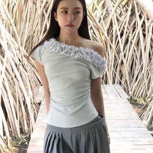 Vintage Off-Shoulder T-Shirt for Women - Summer Multi-Layer Lace, Slim Fit, Short Sleeves, Trendy Niche Design