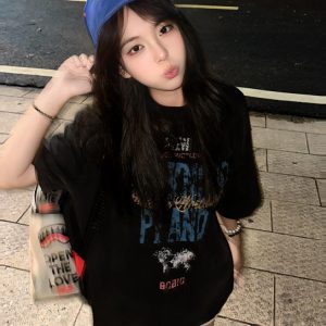 Vintage Oversized Short Sleeve T-Shirt for Women, Y2K Street Style Cotton Tee with Letter Print, Summer Loose Fit Top