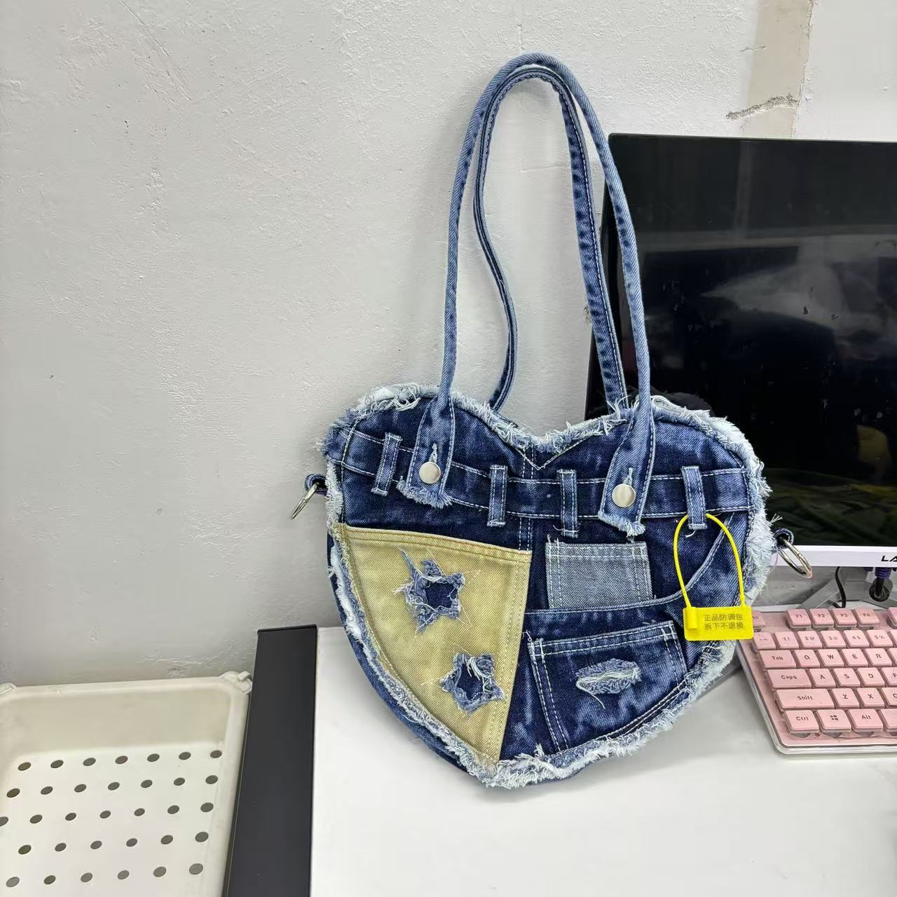 Vintage Patchwork Washed Fringe Denim Heart Crossbody Bag - Trendy Underarm Shoulder Bag for Y2K Style Enthusiasts Vintage Patchwork Washed Fringe Denim Heart Crossbody Bag - Trendy Underarm Shoulder Bag for Y2K Style Enthusiasts