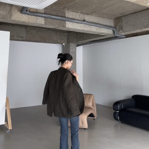 Vintage Plaid Wool Suit Jacket - 50% Wool Thick Textured Fabric, Stylish Cut with Slightly Fitted Waistline for 90s Inspired Look