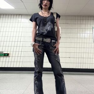 Vintage Portrait Print Shoulder T-Shirt for Women - Short Sleeve Slim Fit Summer Top in American Style