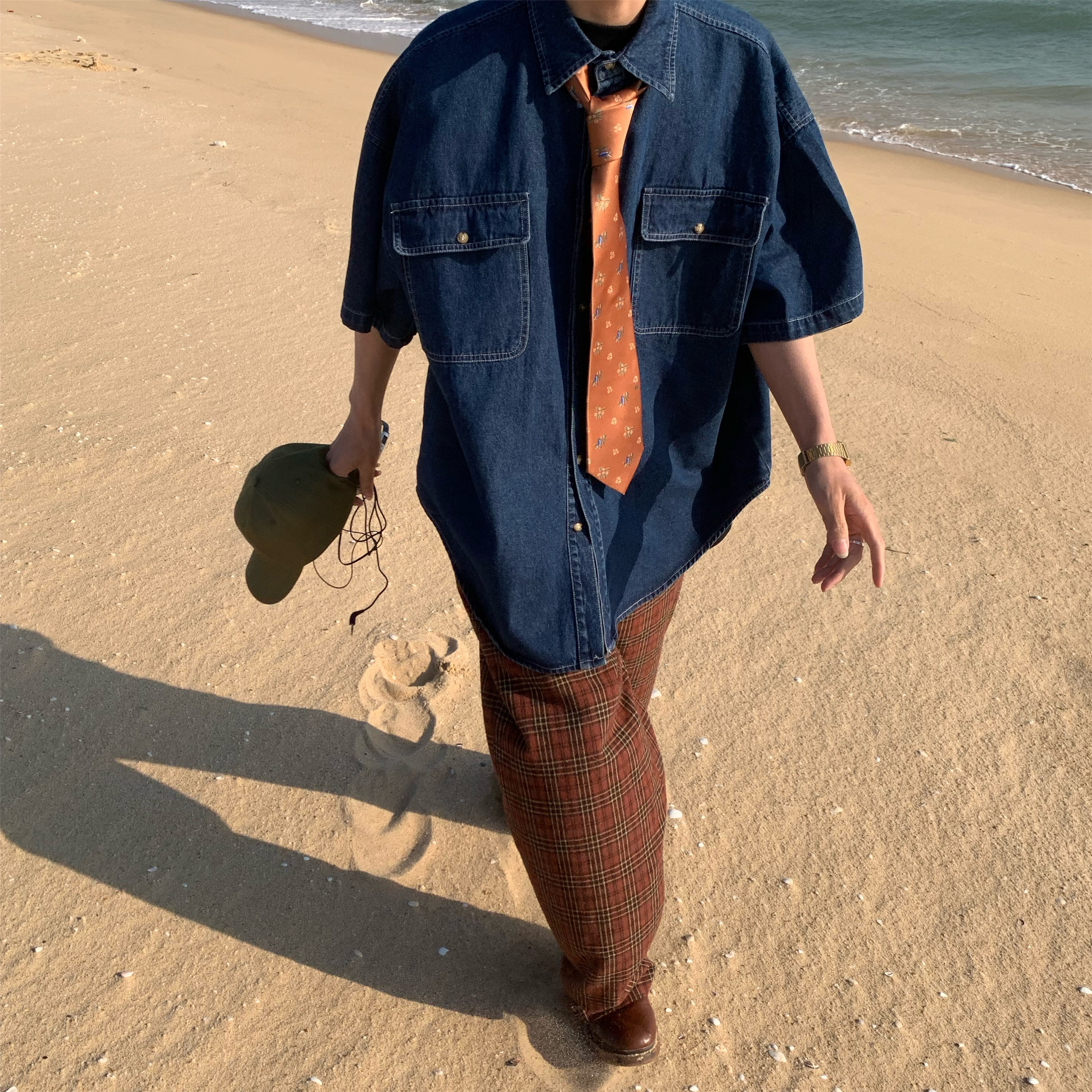 Vintage Retro Loose Short-Sleeve Denim Shirt for Couples - Handmade Washable Korean Style Half-Sleeve Top Vintage Retro Loose Short-Sleeve Denim Shirt for Couples - Handmade Washable Korean Style Half-Sleeve Top