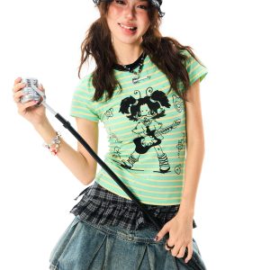 Vintage Rock Girl Short Sleeve T-Shirt for Women - Slim Fit Summer Top, Versatile Casual Style, 90s Inspired Fashion