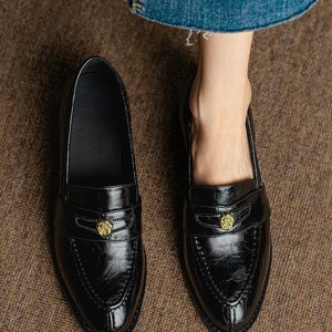 Vintage Roman-Style Camellia Pointed Loafers for Women - Chunky Heels, Slip-On Design, Y2K Fashion, Italian Corso Venezia Inspired