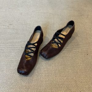 Vintage Sheepskin Pleated Square-Toe Cross-Strap High-Heeled Ballet Mary Jane Shoes - Chunky Heel, Pig-Nose Style