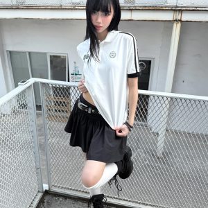 Vintage Short Sleeve Polo Shirt for Women - Summer Lapel College Style, Slim Fit Flattering Top, Trendy American Fashion