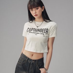Vintage Slim Fit Cropped T-Shirt for Women - American Beer Team Captain Design, Summer Dance Style, Trendy Short Sleeve Top