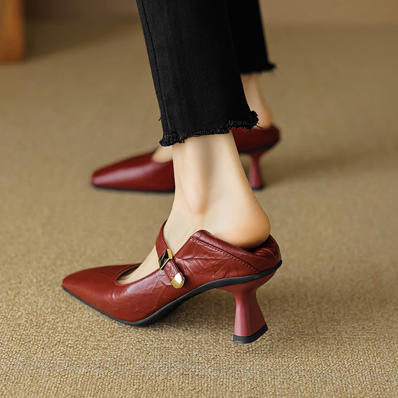 Vintage Square-Toe Chunky Heel Mary Jane High Heels with Single Strap - Italian Corso Venezia Inspired, Retro Style Footwear