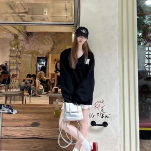 Vintage V-Neck Sweatshirt for Men and Women, Loose Casual Long Sleeve Jersey Jacket, Fall Fashion Essential