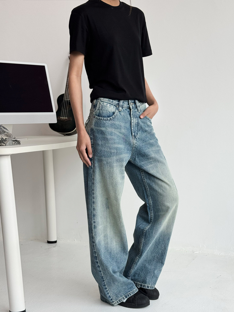 Vintage Washed Denim Pants for Men and Women - Cat Whisker Gradient, Straight Loose Fit, Casual Style, Y2K Inspired Fashion Vintage Washed Denim Pants for Men and Women - Cat Whisker Gradient, Straight Loose Fit, Casual Style, Y2K Inspired Fashion