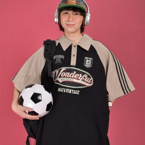 Vintage Washed Distressed Color-Block Polo Shirt with Contrast Collar, Loose Fit, Trendy Design for Casual 90s Inspired Style