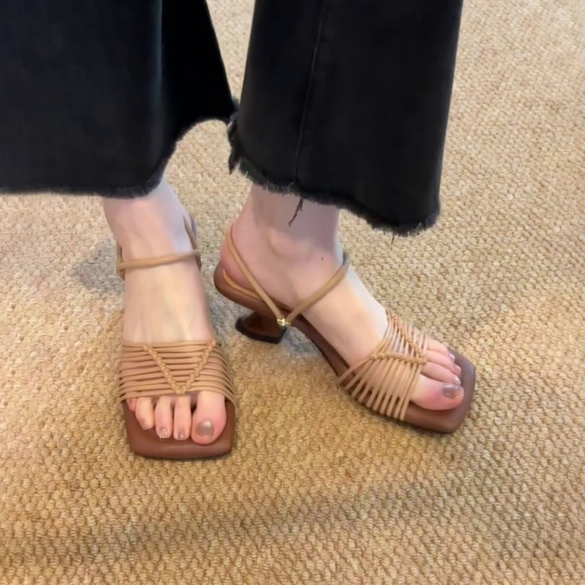 Vintage Woven One-Strap Roman Sandals for Women - Chunky Heels, Square Toe, Elegant Open-Toe, Two-Way Wear