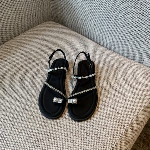 Water Drill Pearl Toe-Post Flat Sandals for Women - 2025 Summer Fairy Temperament Versatile Roman Style Shoes