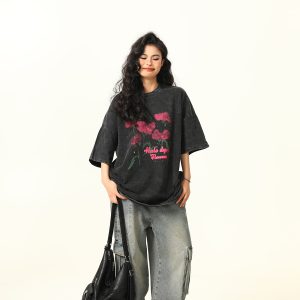 Water Washed Vintage Rose Print Short Sleeve T-Shirt for Men and Women - Summer Loose Trendy Streetwear Couple Top